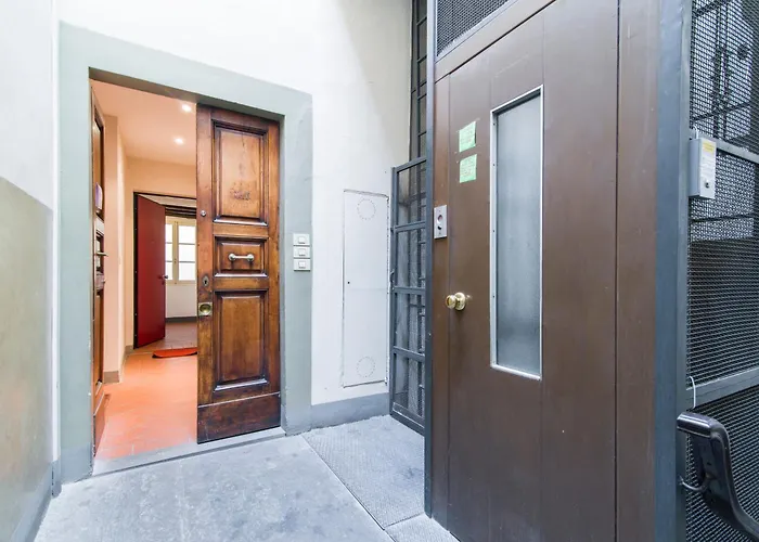 Della Scala Modern